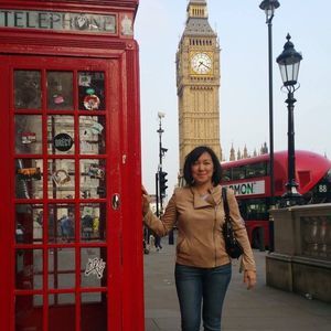 Meet your Posher, Larissa